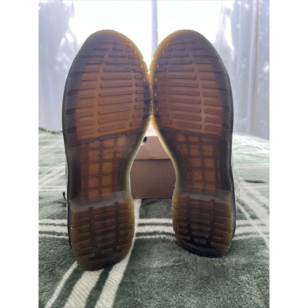 Dr Martens 1460 Patent Leather Boots 'Gray', Size: 10 (Women) NEW in BOX! - Picture 8 of 8